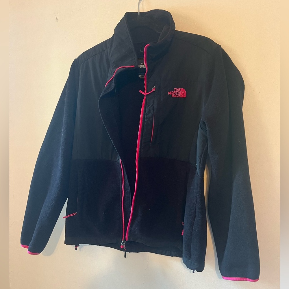 The North Face Denali Fleece Jacket ~ Women's Medium ~ Black & Pink Full Zip